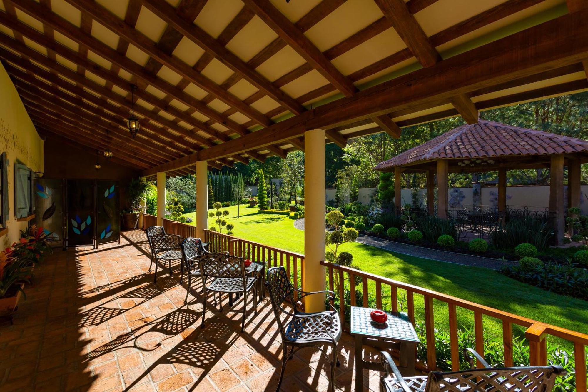 Villa Nogal Hotel Boutique & Vista San Sebastian del Oeste Exterior photo